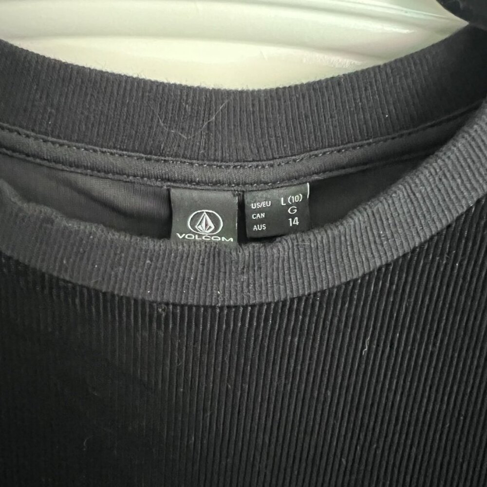 Volcom Velvet Set - Picture 6 of 10